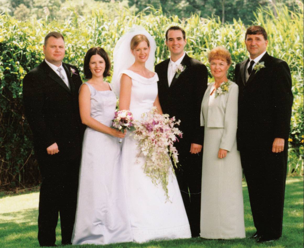 2001-tom_steph_family_photo.jpg